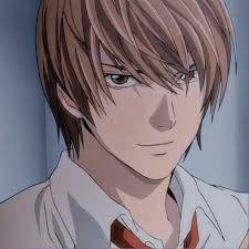 صورة لشخصية لايت ياغامي - بطل انمي ديث نوت